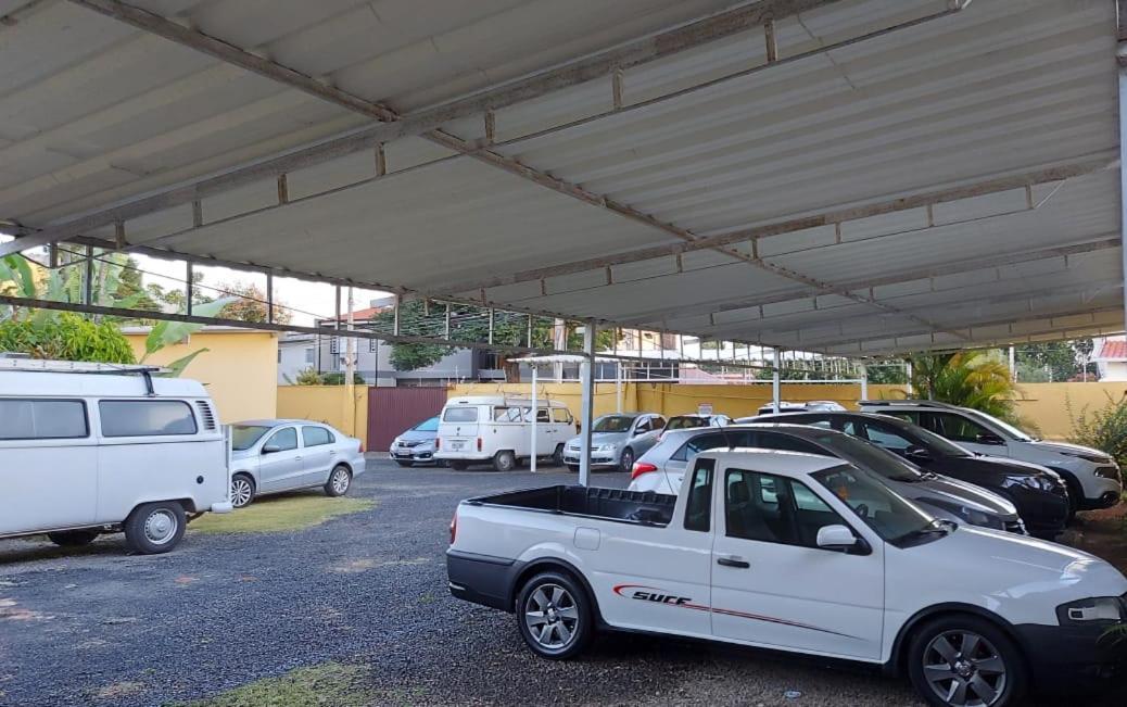 Unibarão Hotel -Próximo as Universidades Unicamp-Puc-Hospitais -Bancos-Restaurantes-Praça Capital -Shopping Dom Pedro -Ceasa Campinas  Extérieur photo